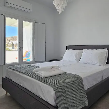 Aparthotel Livadi Village