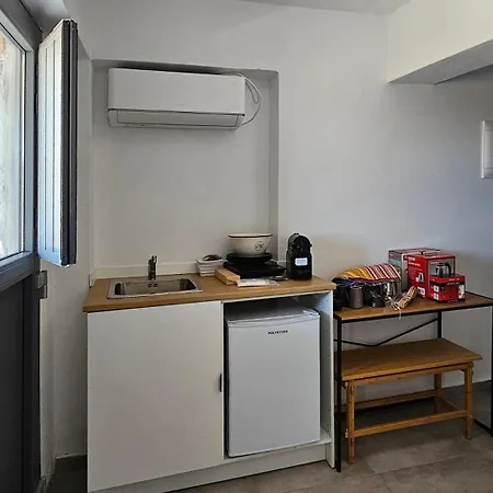 Aparthotel Livadi Village