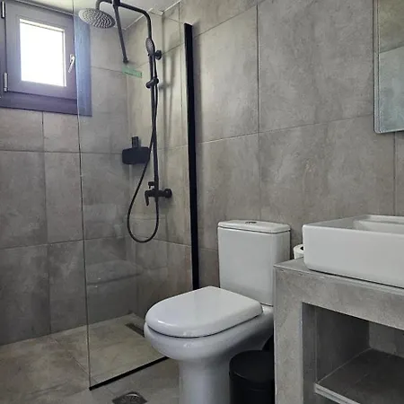 Livadi Village Aparthotel Síkinos