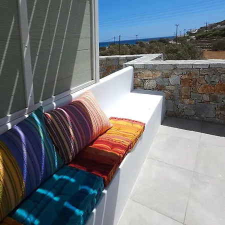 Aparthotel Livadi Village 3*