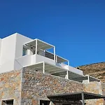 Livadi Village Lejlighedshotel 3*