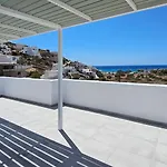 Livadi Village 3*