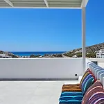 Livadi Village 3*