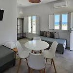 Livadi Village 3* Síkinos