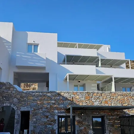 Livadi Village 3* Síkinos