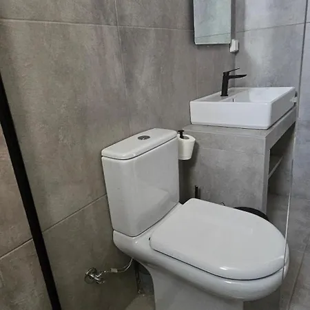 Apart Otel Livadi Village 3*