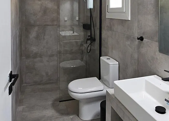 Livadi Village Síkinos